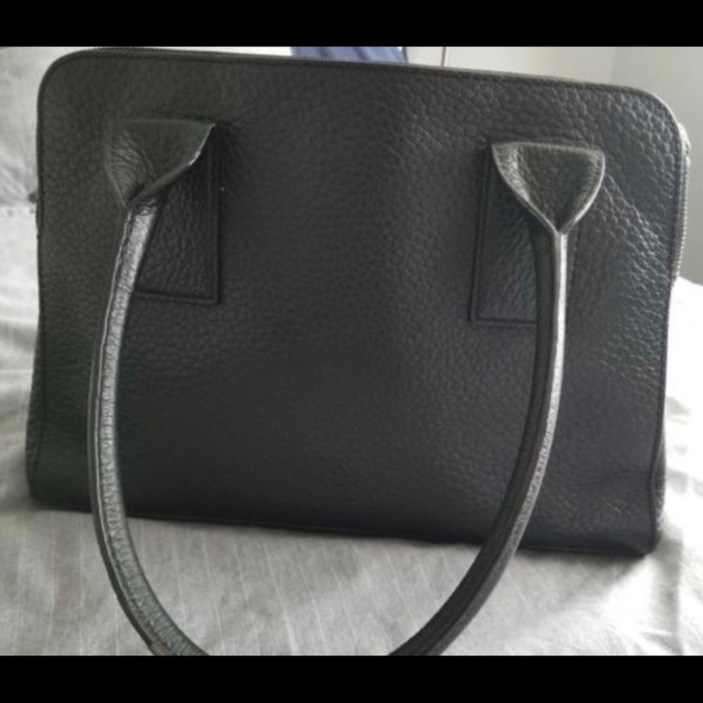 Authentic Kate Spade - Picture 2 of 4